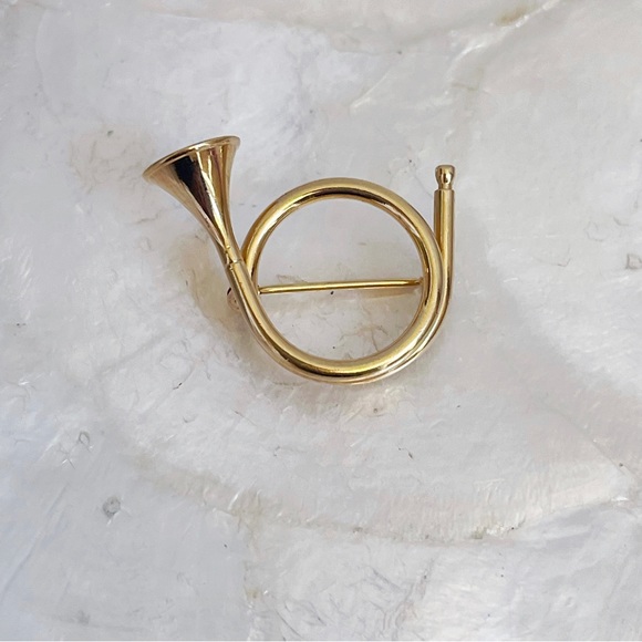Vintage Gold Tone French Horn Mini Brooch 1” - Picture 8 of 8